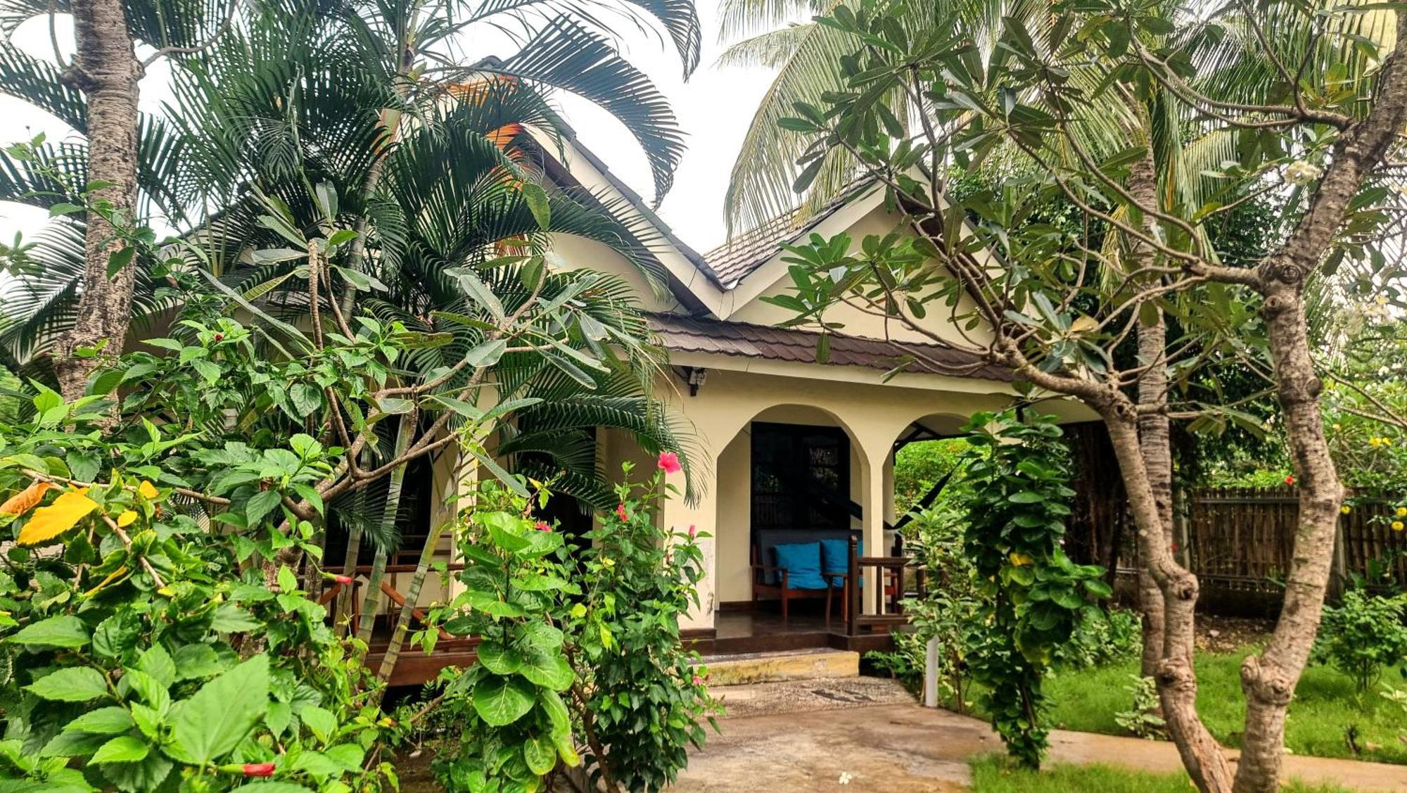 Ananda B&B กิลิไอร์ ห้อง รูปภาพ